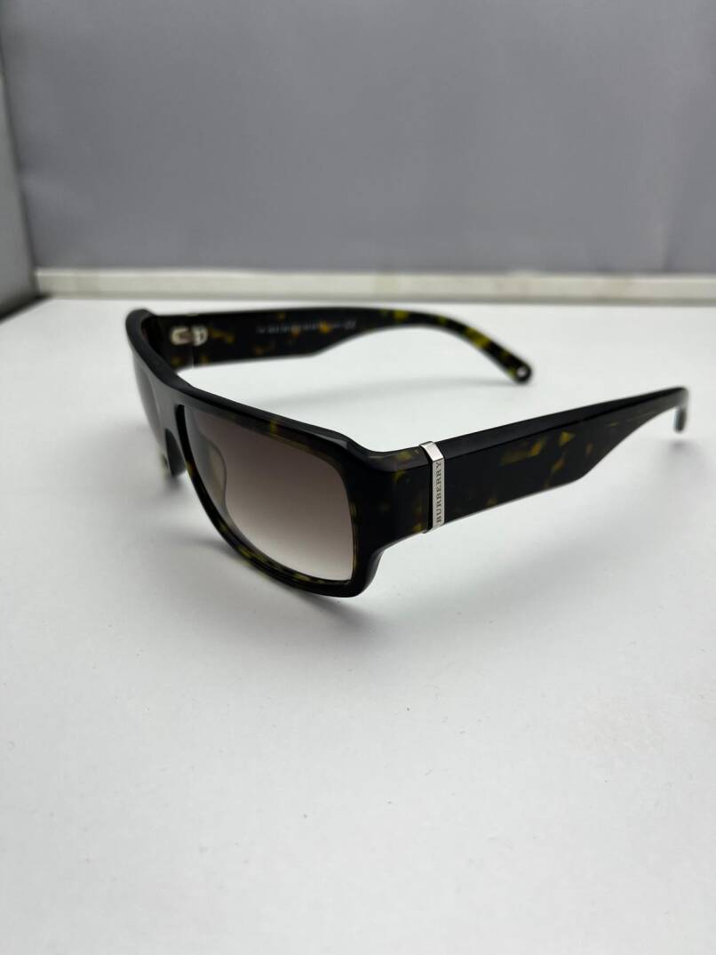 Burberry B6478-S-08602 Kadın Güneş Gözlüğü - 2